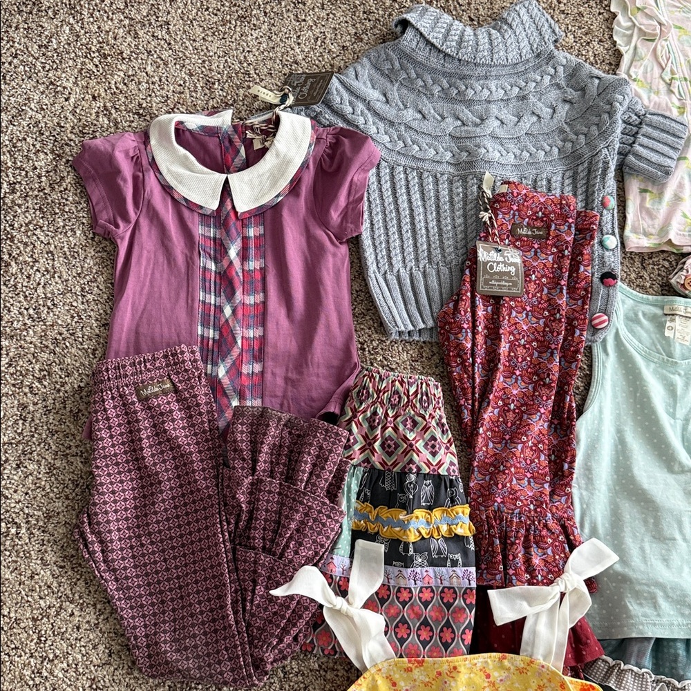 Matilda Jane Girls' Clothing mix and match lot.
Size 4. 7 tops 8 bottoms. - Picture 2 of 4